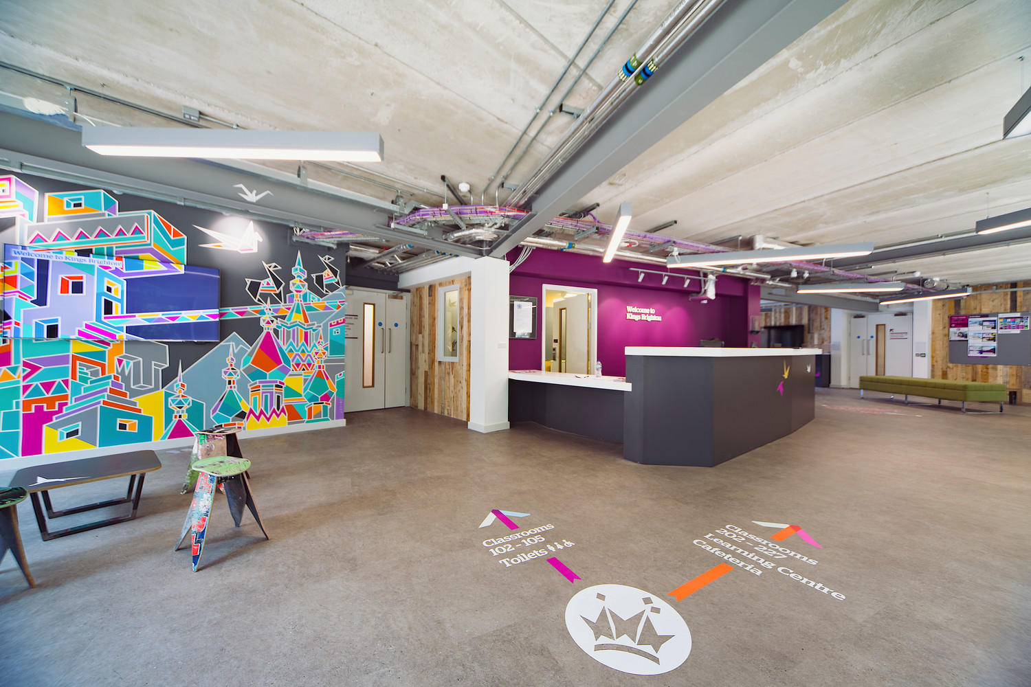 Kings Education / Brighton | JuniorCourses.com