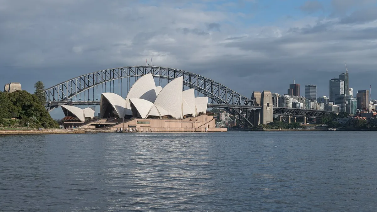 Nhà hát Opera Sydney và cầu cảng Sydney, Úc
